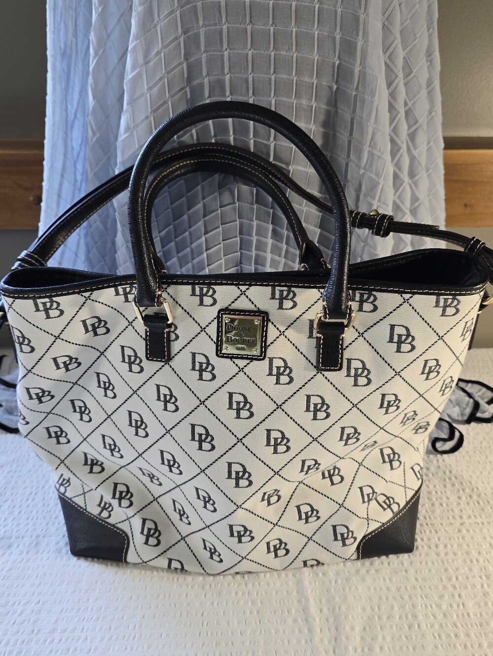 Dooney & Bourke Darcy Satchel